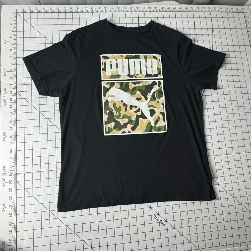 Puma Black and Green Short Sleeve Tees Mens Large